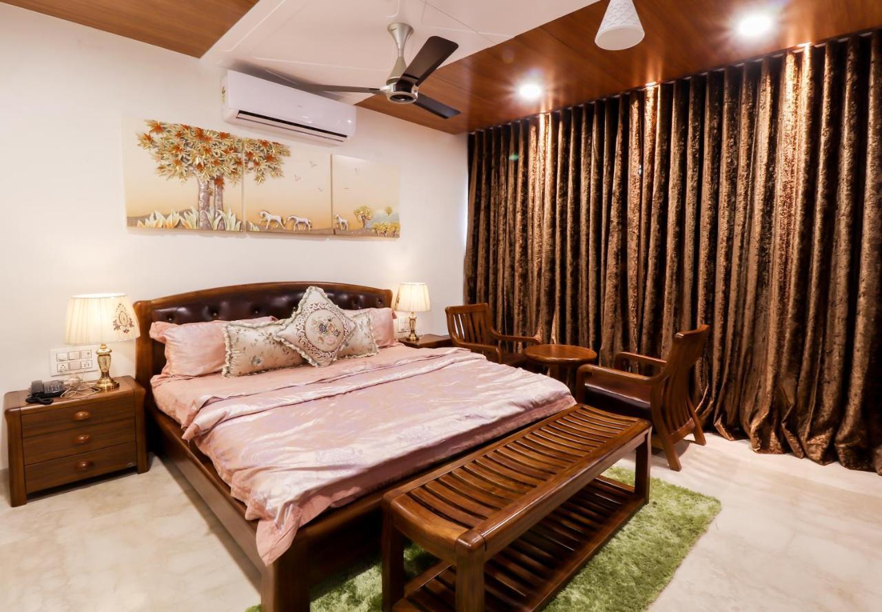 Royal Inn Hotel Ambaji Exterior photo