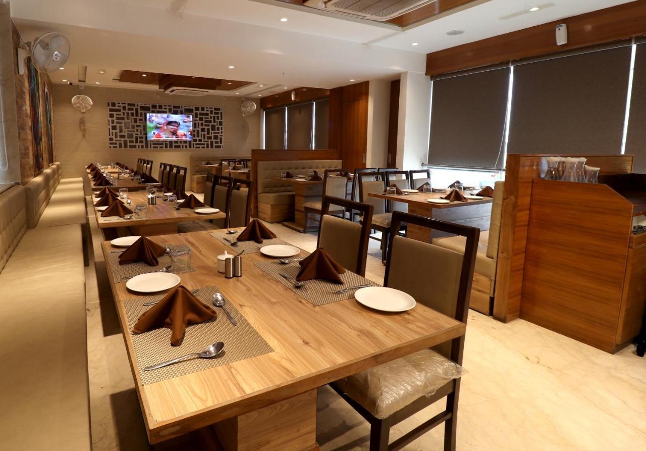 Royal Inn Hotel Ambaji Exterior photo